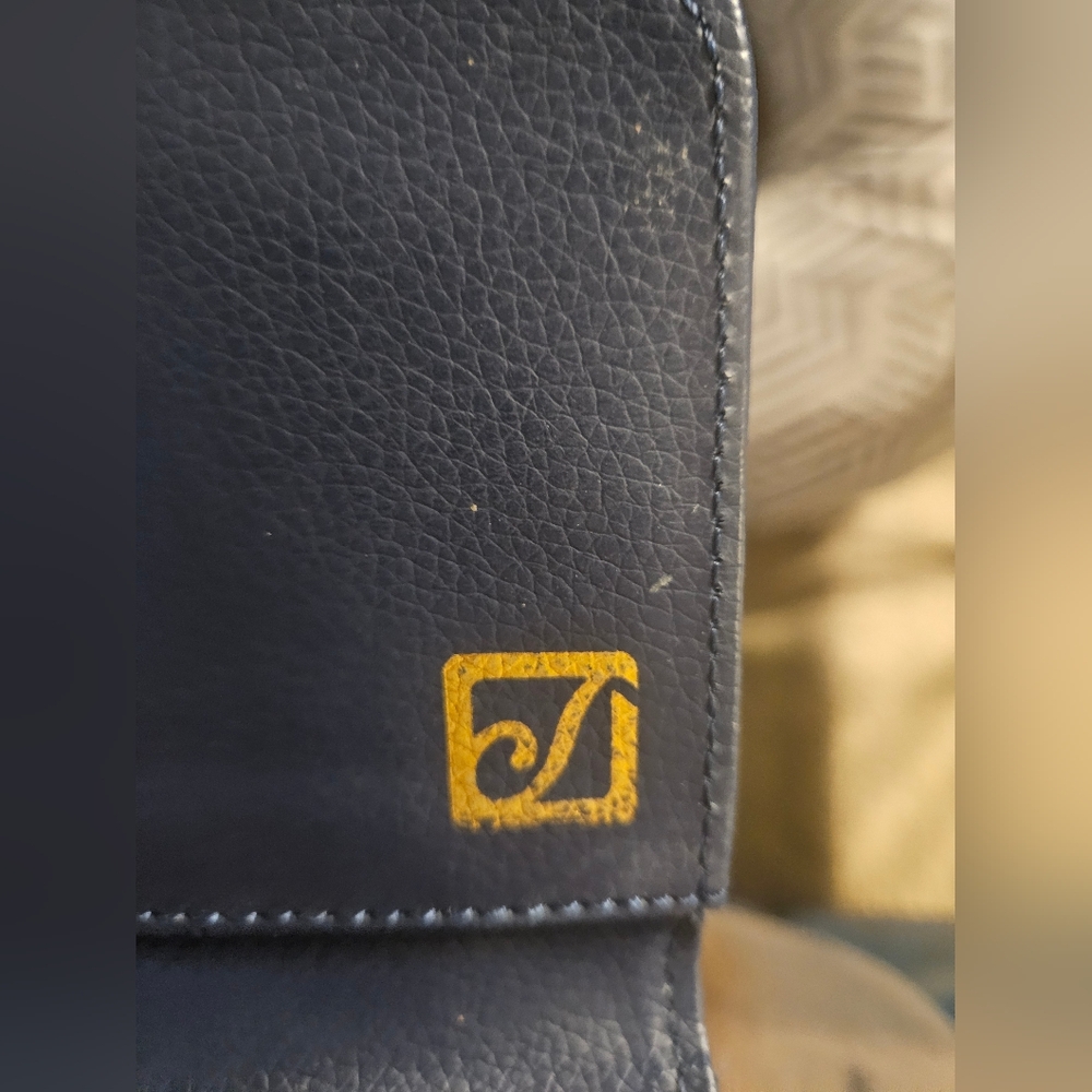 Stone Mountain Wallet - Picture 6 of 6